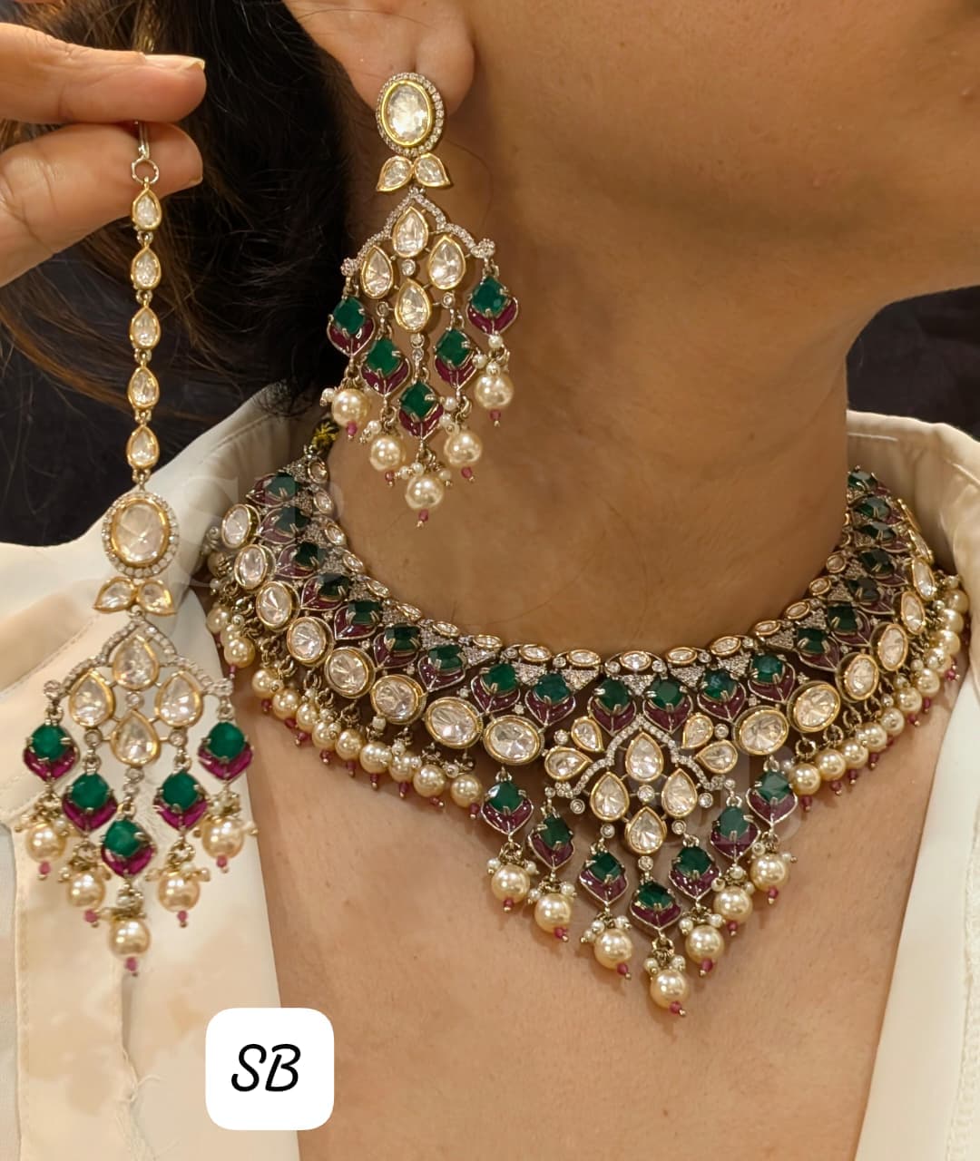 Necklace with earrings SB 17