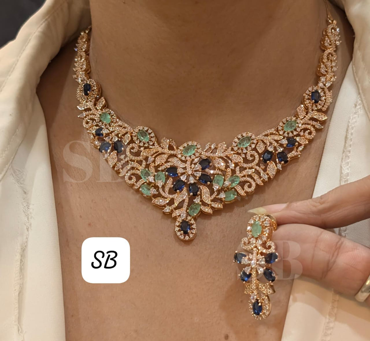 Necklace with earrings SB 18