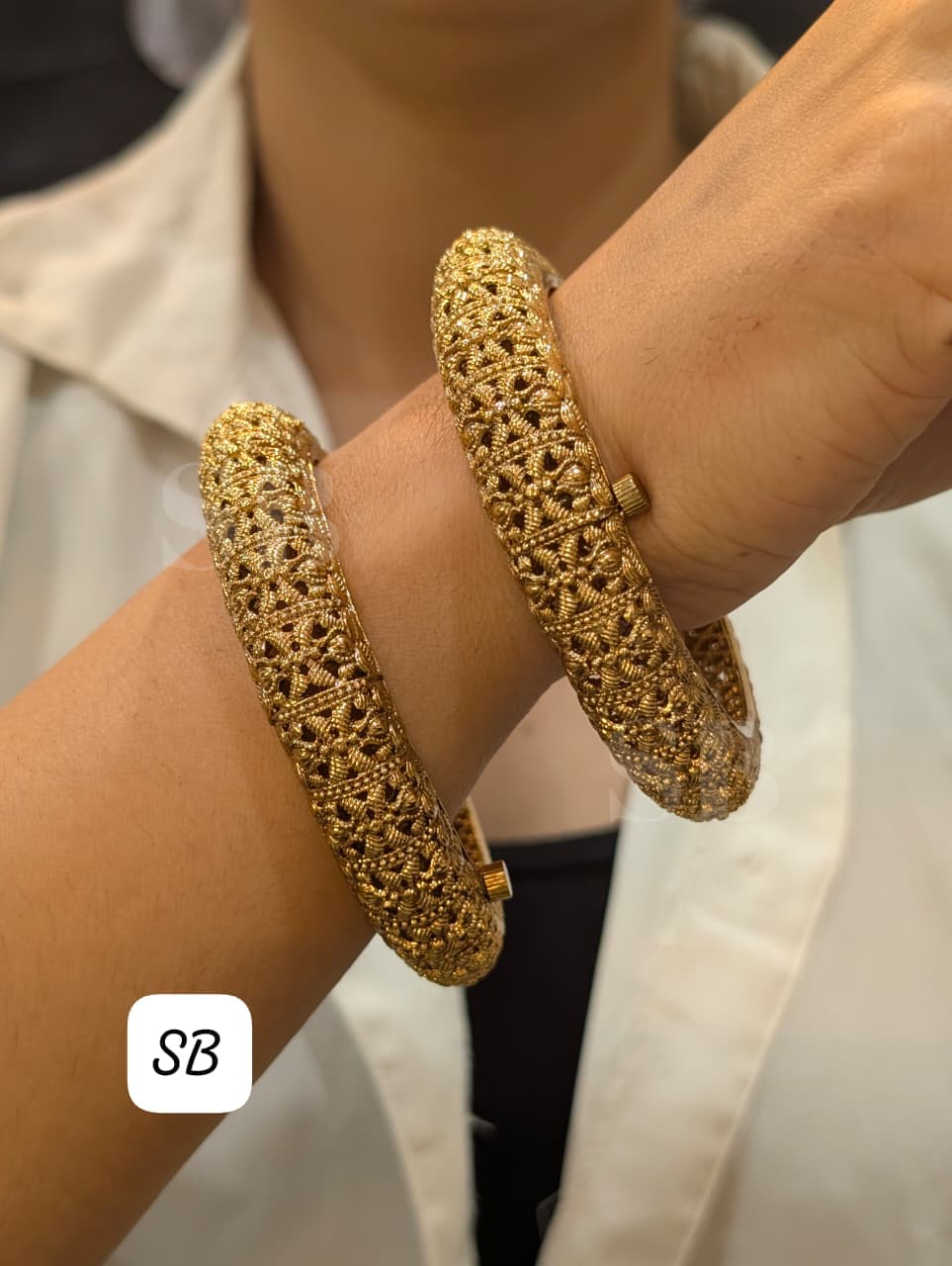 Bangles SB 23