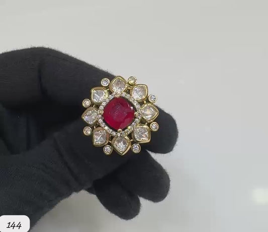 Ring V 144 2